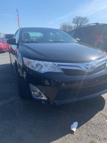 2012 Toyota Camry Hybrid for sale at Scott's Auto Mart in Dundalk MD