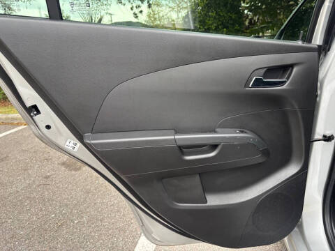 2017 Chevrolet Sonic Premier Auto