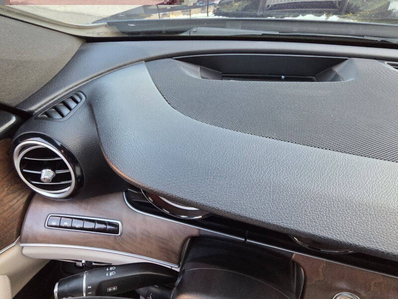 2017 Mercedes-Benz E-Class E 300