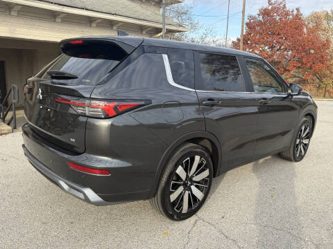 2025 Mitsubishi Outlander SE