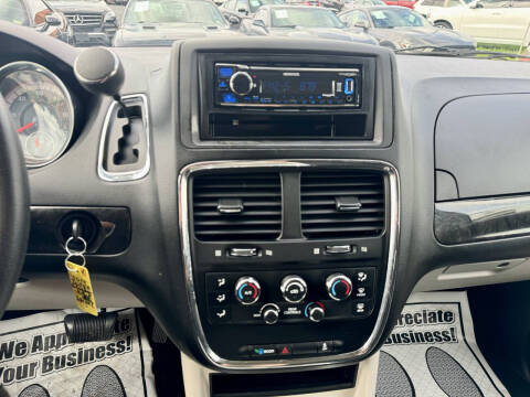 2014 Dodge Grand Caravan SXT