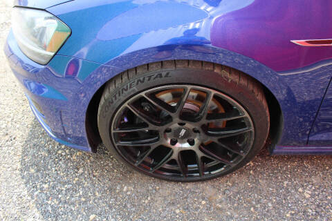 2016 Volkswagen Golf R 4Motion