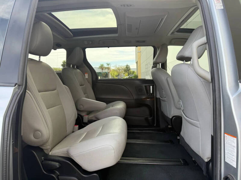 2020 Toyota Sienna