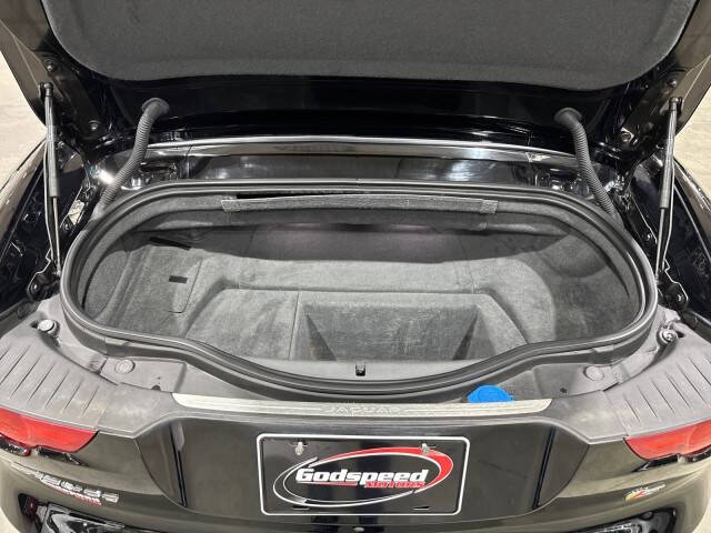 2014 Jaguar F-TYPE V8 S