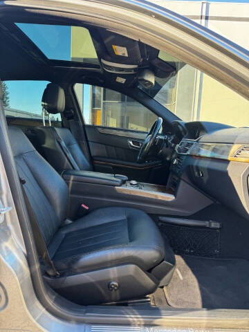 2011 Mercedes-Benz E-Class E 550 Sport