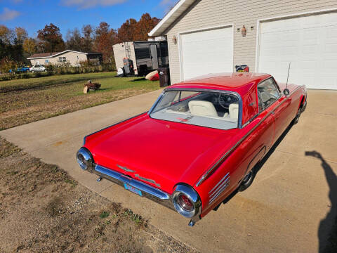 1961 Ford Thunderbird