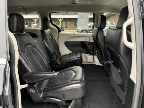 2018 Chrysler Pacifica Touring L