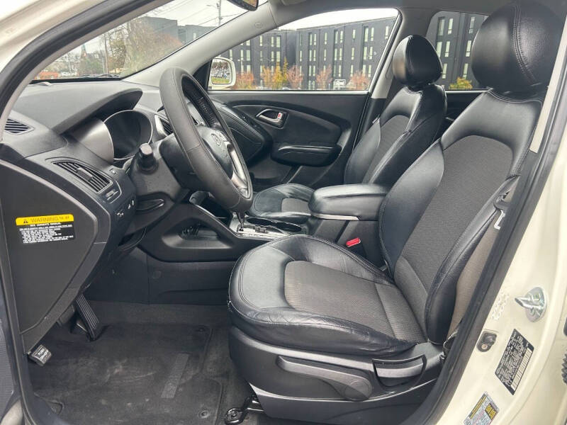 2011 Hyundai Tucson GLS