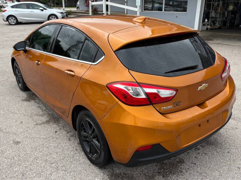 2017 Chevrolet Cruze LT Auto