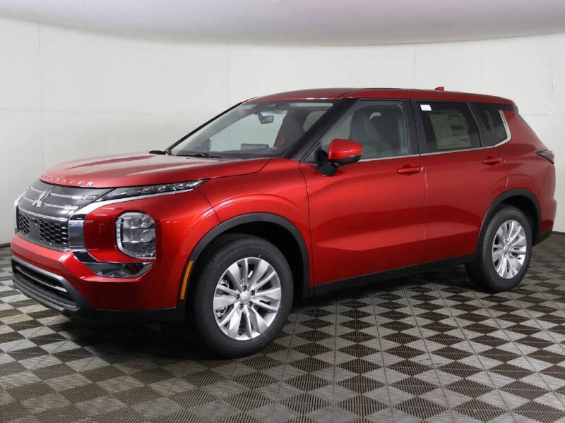 2025 Mitsubishi Outlander ES