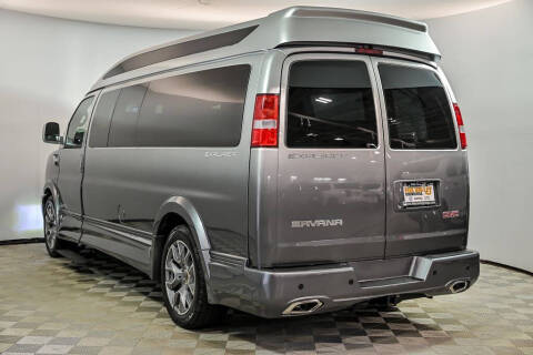 2026 GMC Savana 2500