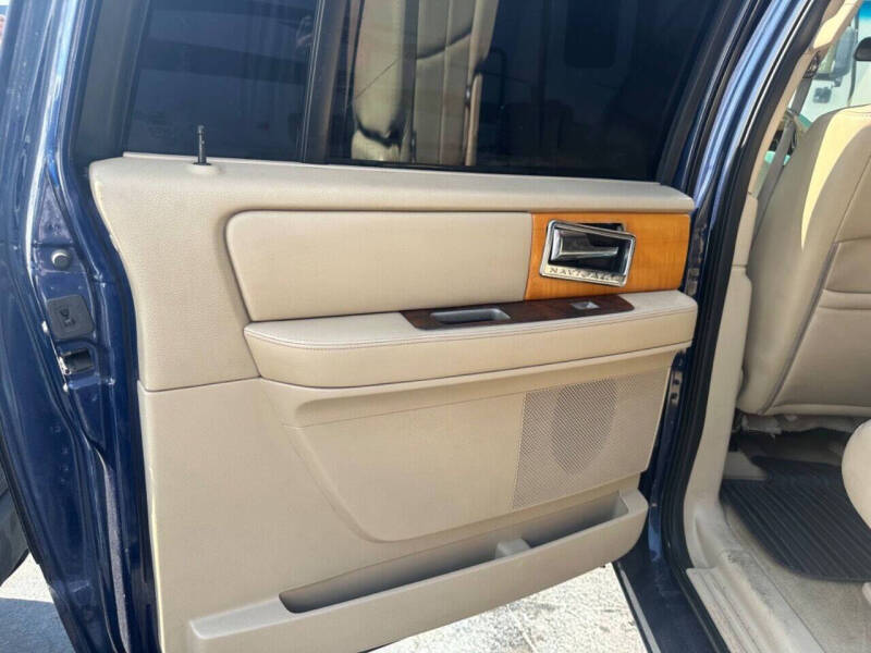 2010 Lincoln Navigator L