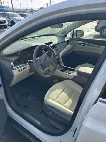 2022 Cadillac XT5 Premium Luxury