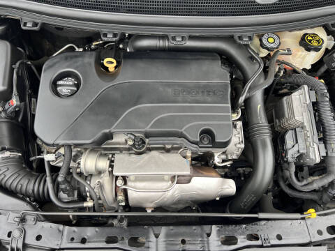 2018 Chevrolet Cruze LT Auto