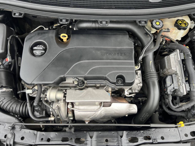 2018 Chevrolet Cruze LT Auto