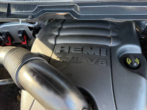 2019 RAM 1500 Classic SLT