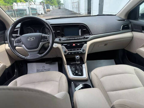 2017 Hyundai Elantra Value Edition