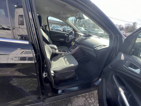 2015 Ford Escape SE