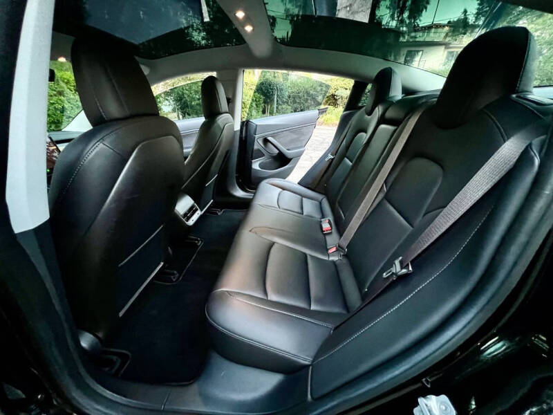 2018 Tesla Model 3 Mid Range