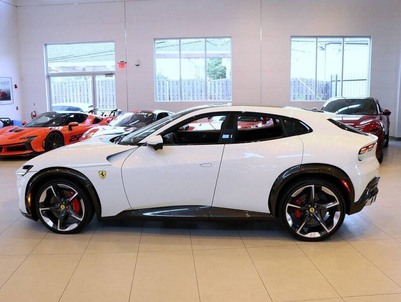 2024 Ferrari Purosangue