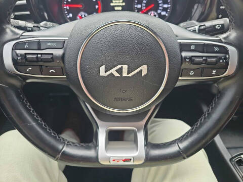 2022 Kia K5