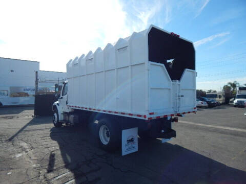 2019 Freightliner M2 106