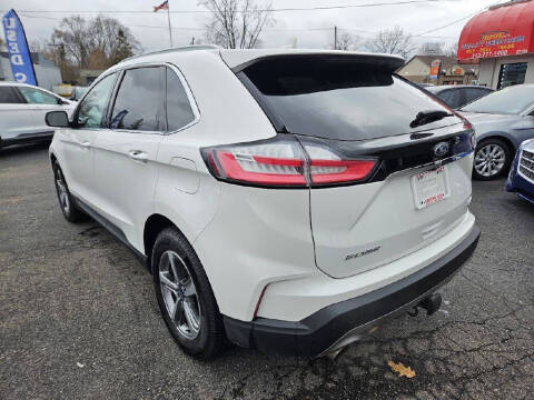 2020 Ford Edge SEL