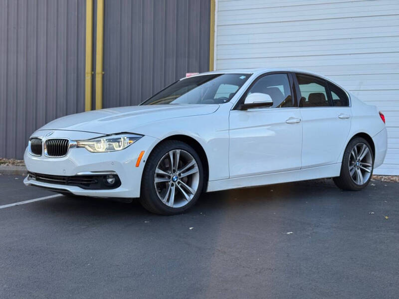 2016 BMW 3 Series 340i's photo