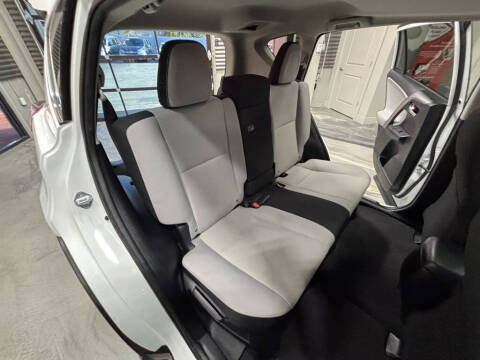 2017 Toyota RAV4 Hybrid XLE