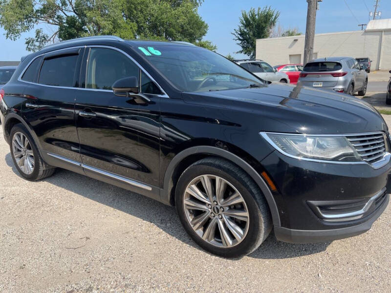 2016 Lincoln MKX Reserve's photo