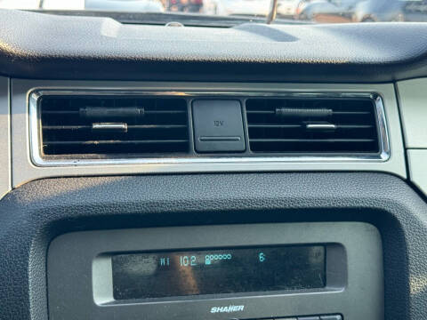 2010 Ford Mustang V6