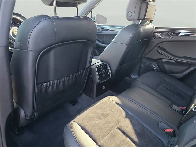 2021 Porsche Macan S