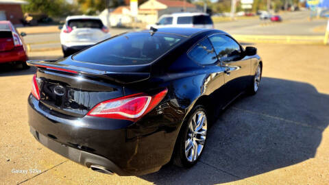 2013 Hyundai Genesis Coupe 3.8 Grand Touring