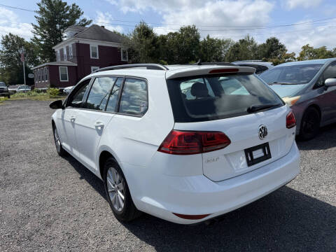 2016 Volkswagen Golf SportWagen TSI S