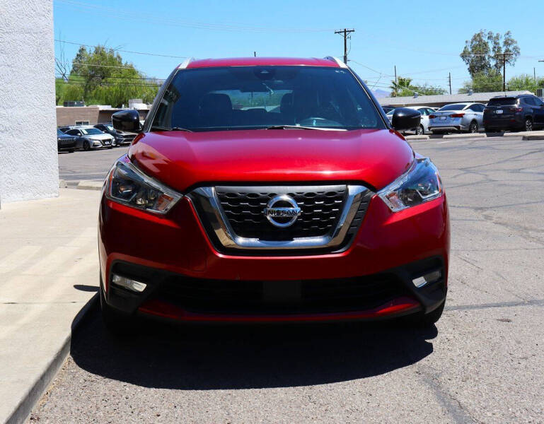 2020 Nissan Kicks SR