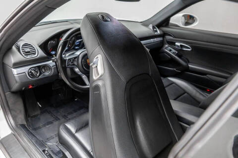 2018 Porsche 718 Cayman