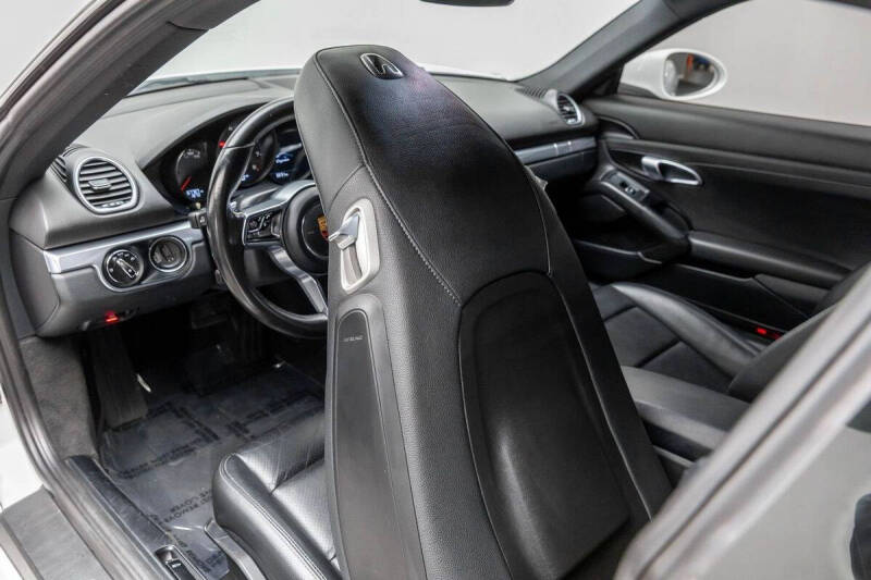 2018 Porsche 718 Cayman