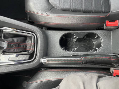 2017 Volkswagen Jetta 2.0T GLI