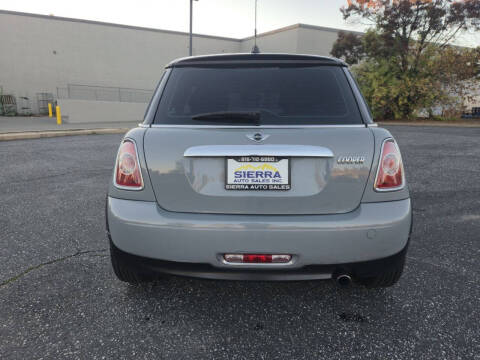 2012 MINI Cooper Hardtop