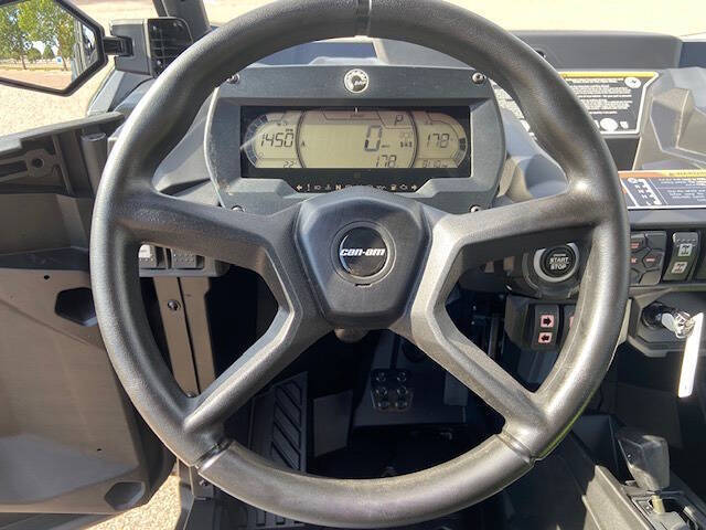 2025 Can-Am Commander Max XT-P 1000R