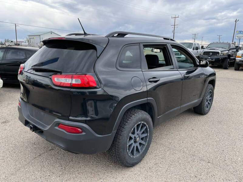 2014 Jeep Cherokee Latitude photo 5