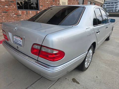 1998 Mercedes-Benz E-Class E 320