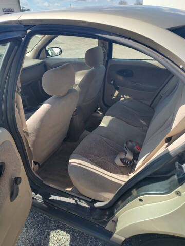 2002 Saturn S-Series SL2