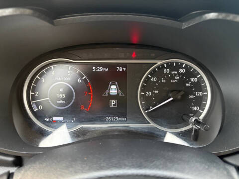 2024 Nissan Versa SR