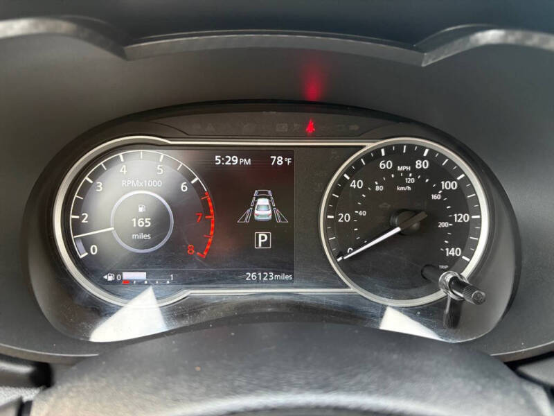 2024 Nissan Versa SR