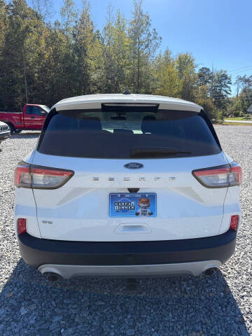 2021 Ford Escape SE