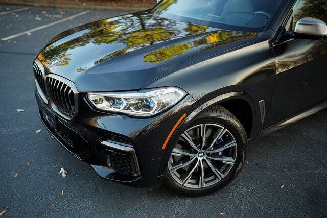 2023 BMW X5 M50i
