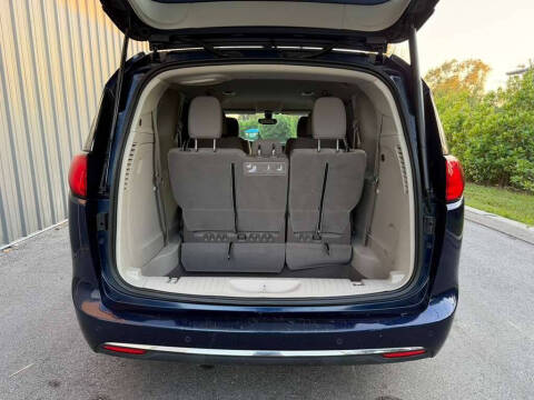 2020 Chrysler Pacifica Touring