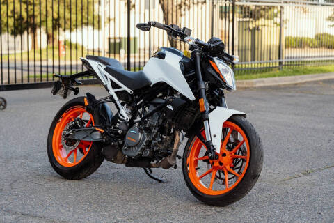 2021 KTM 200 Duke