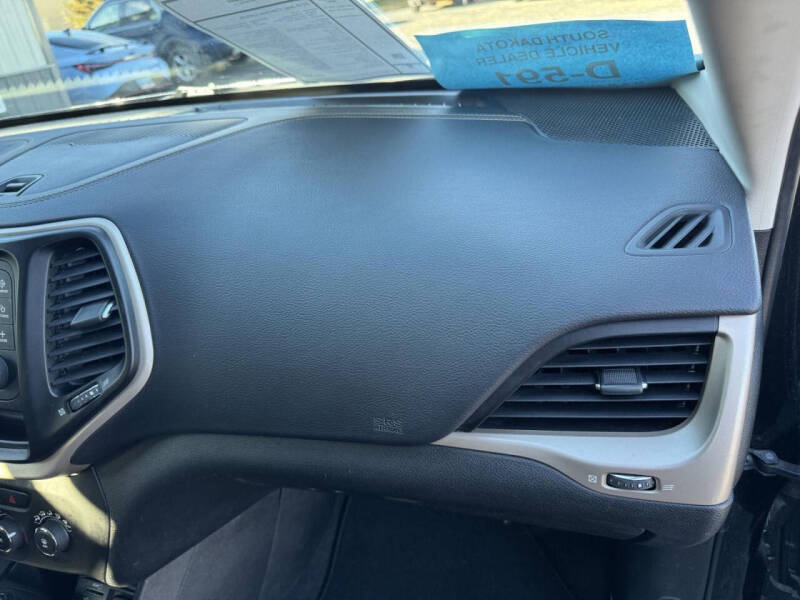 2018 Jeep Cherokee Latitude